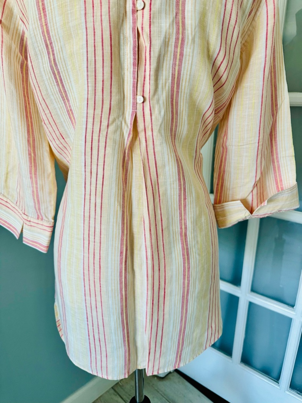 LINEN - Chico's Multicolor Striped Button-Down Shirt - Picture 5 of 6